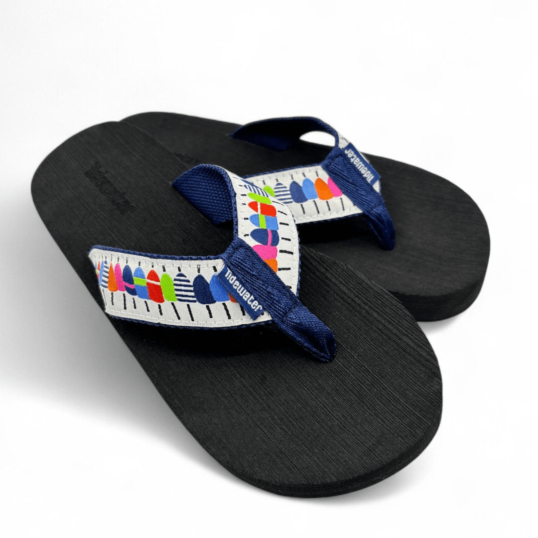 Buoyline by Kate Nelligan